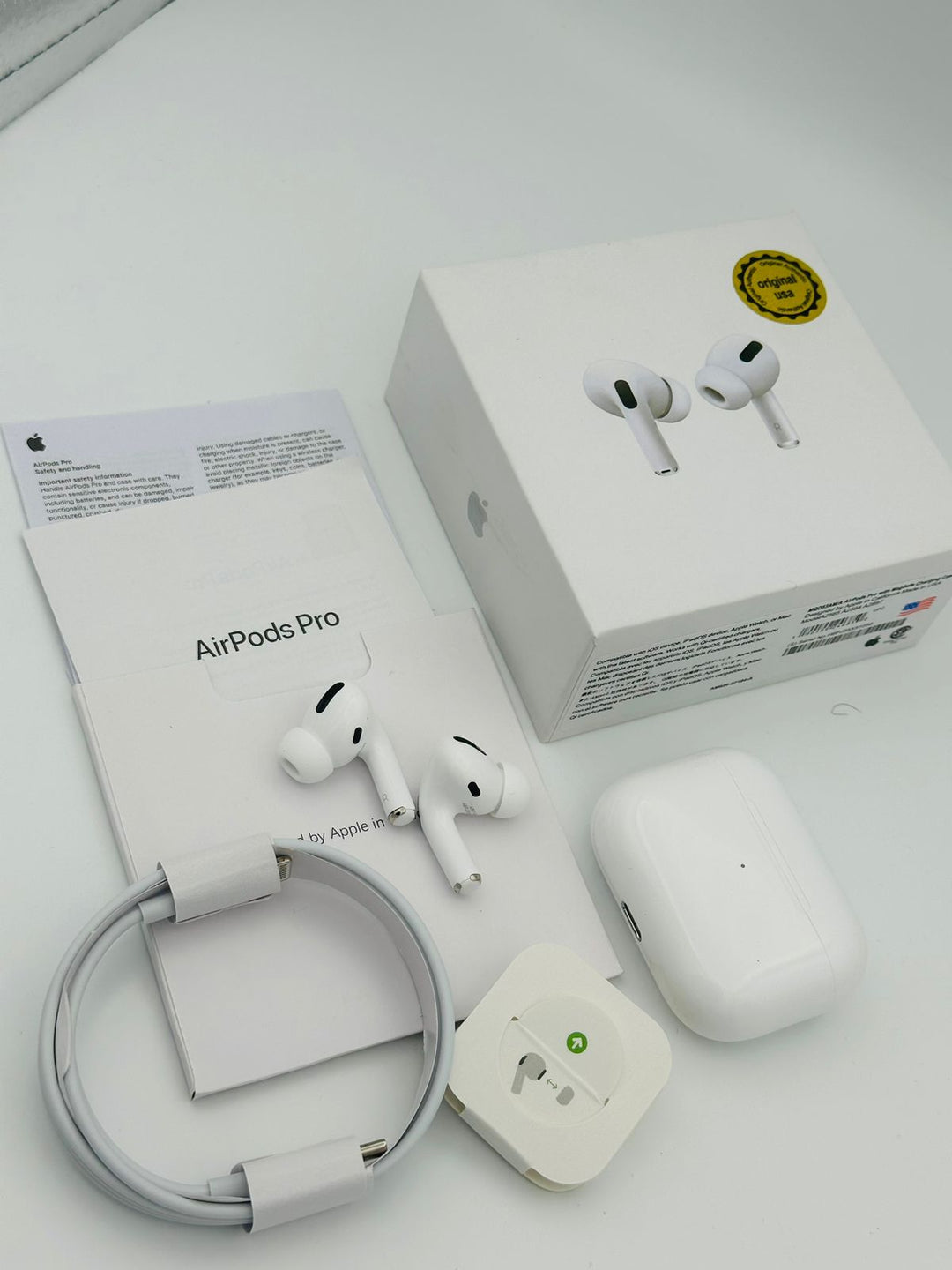 AIRPODS PRO MASTER COPY